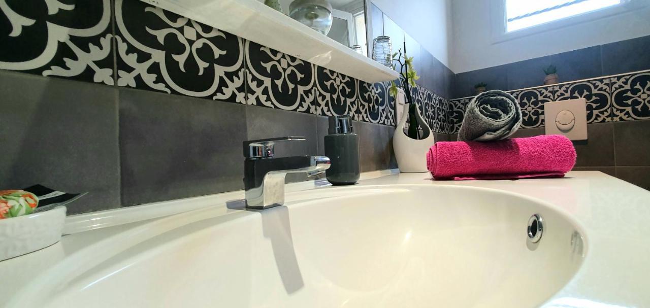 Villa Calme Et Detente Montbolo ภายนอก รูปภาพ